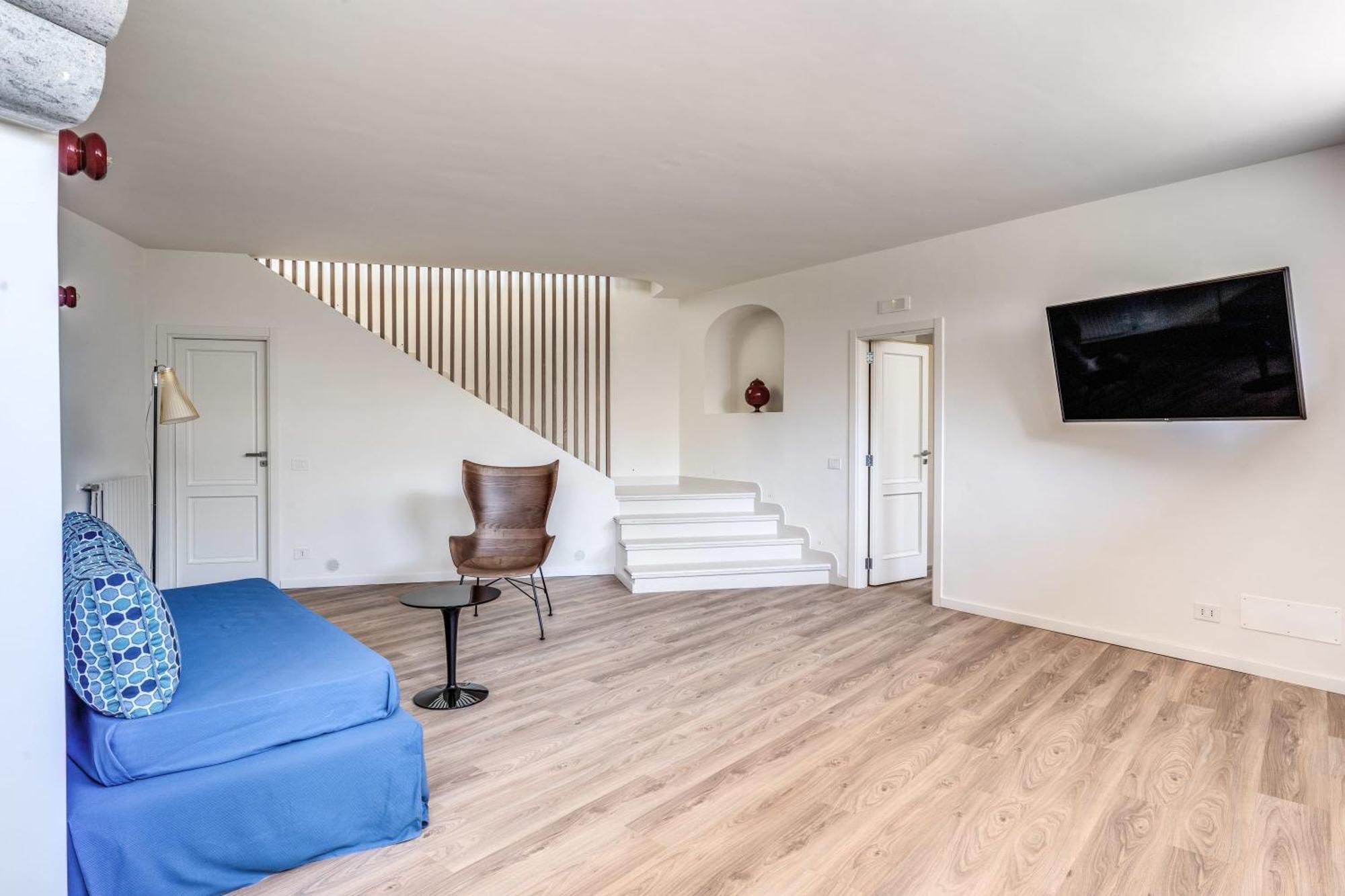 Villa Milena Modern Elegance Views And Guest Services 소렌토 외부 사진