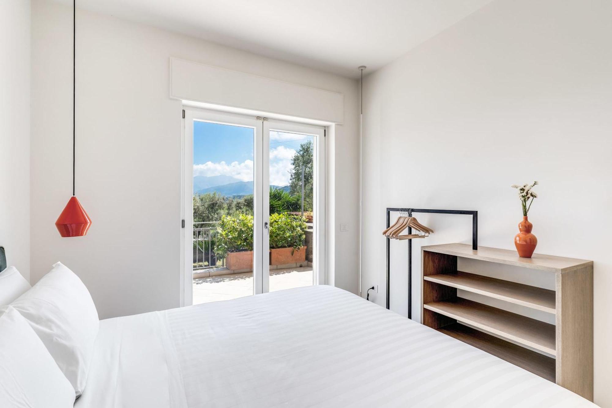 Villa Milena Modern Elegance Views And Guest Services 소렌토 외부 사진